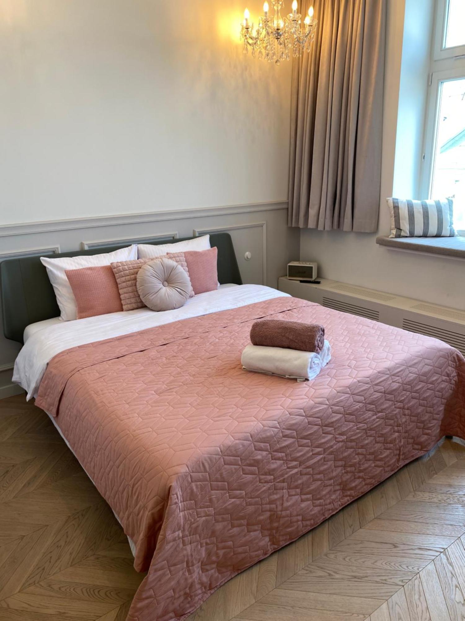 Royal Rose Apartment - Old Town Krasków Εξωτερικό φωτογραφία