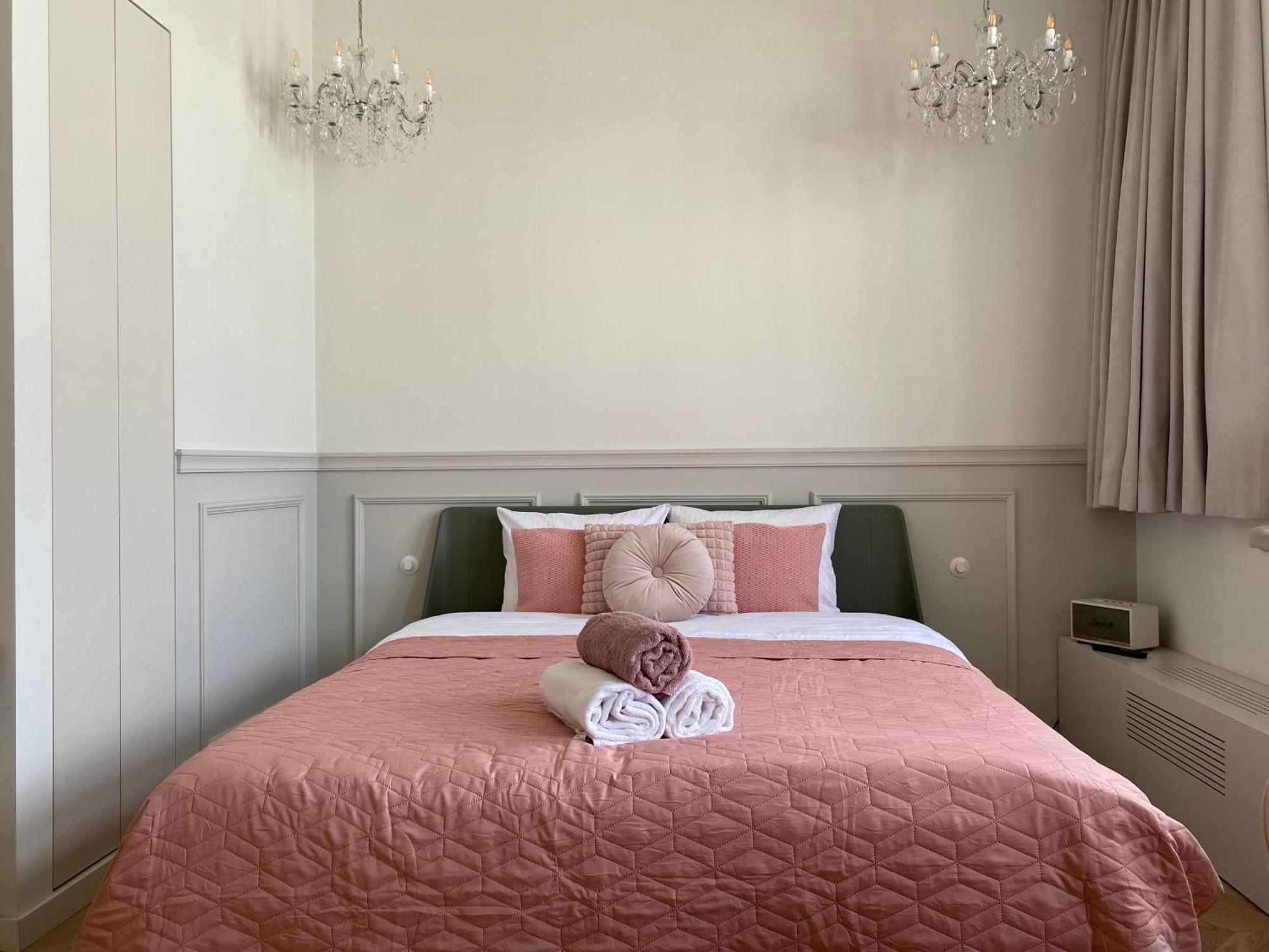 Royal Rose Apartment - Old Town Krasków Εξωτερικό φωτογραφία