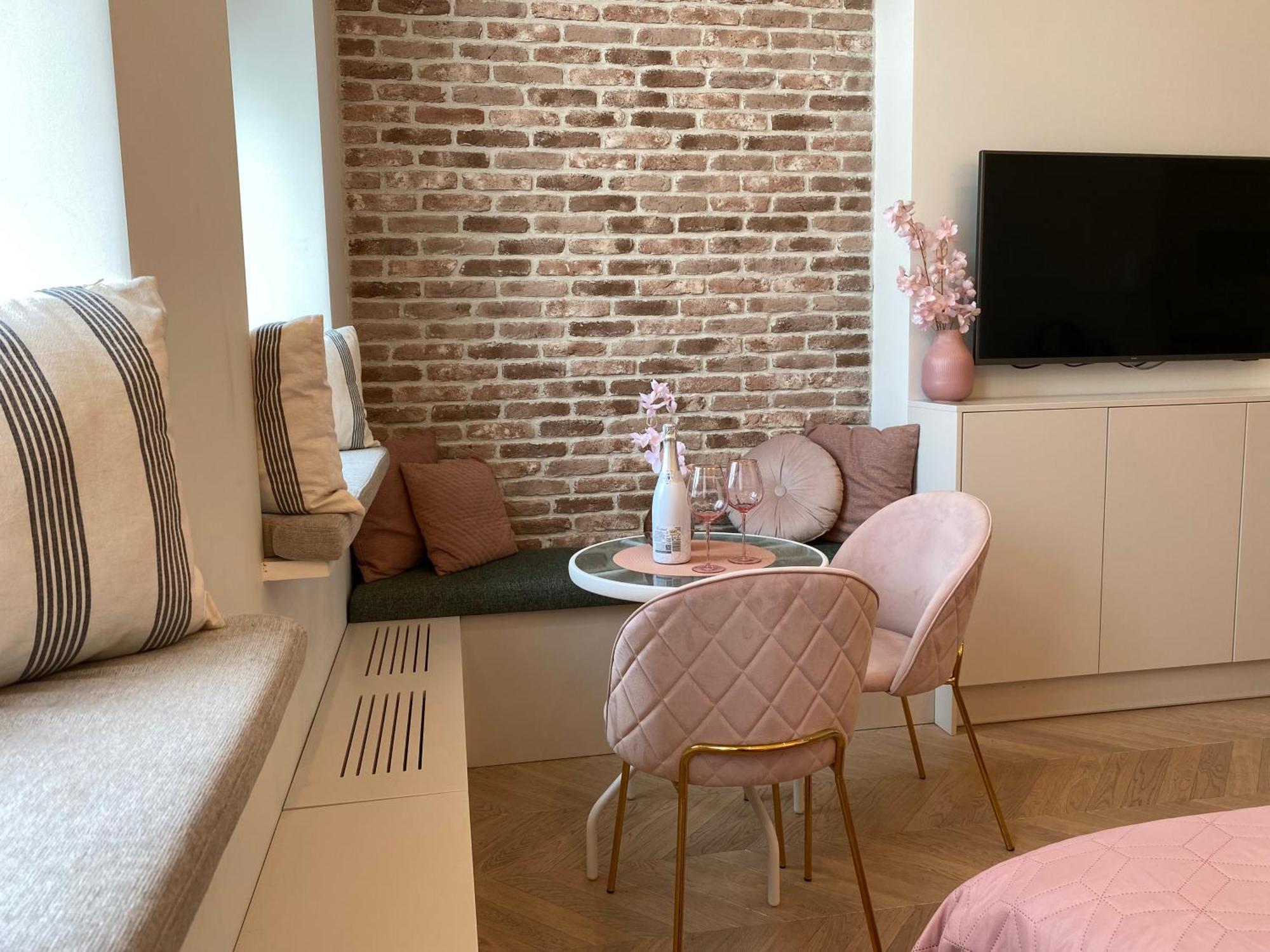 Royal Rose Apartment - Old Town Krasków Εξωτερικό φωτογραφία